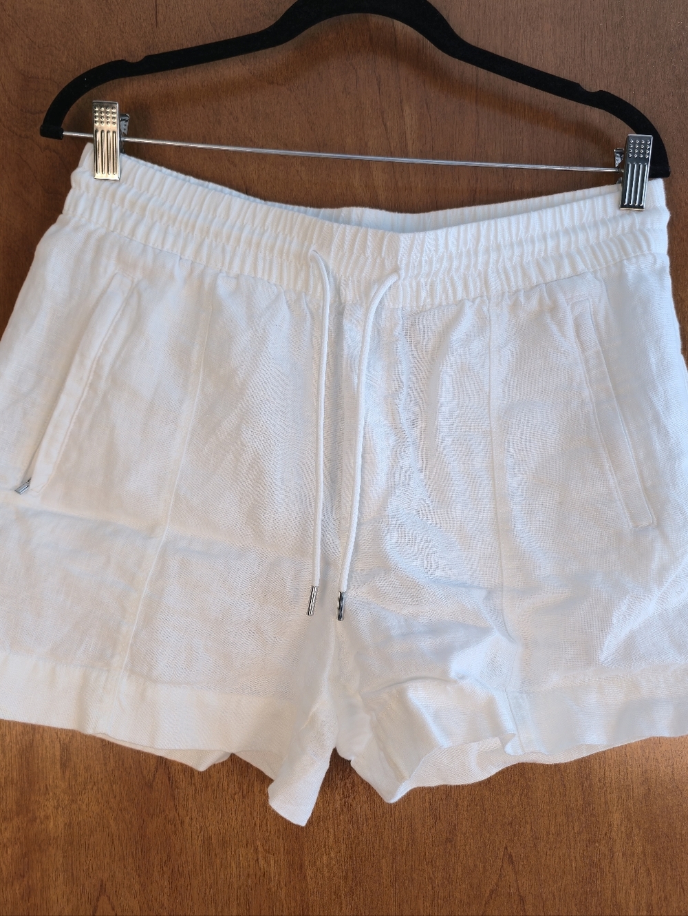 Athleta White Linen Smocked Waist Drawstring Shorts Womens Size 10 Pockets